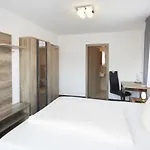 New In Hotel
