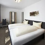 New In Hotel 3*