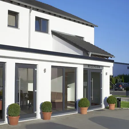 New In 3* Gaimersheim