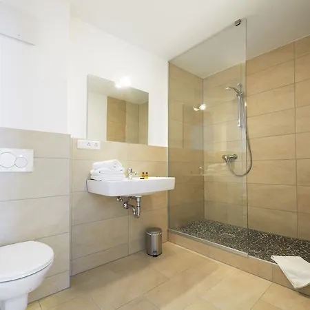 New In Hotel