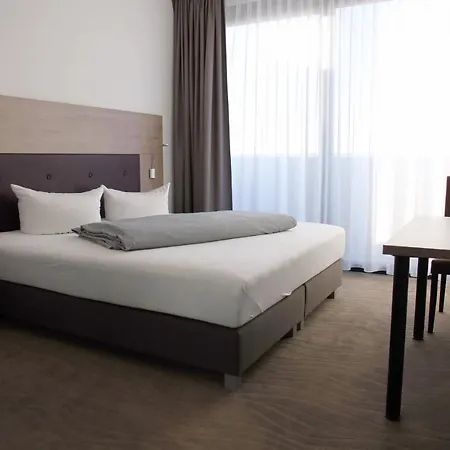 New In Hotel 3*